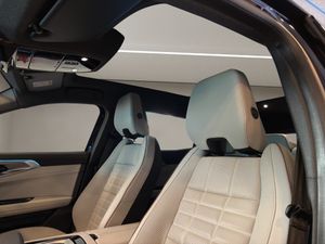 Renault Espace Iconic ETech full hybrid  - Foto 17