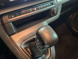 Peugeot Traveller Business 1.5 BlueHDi 120 Long  - Foto 19