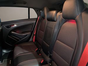 Mercedes Clase CLA Mercedes-AMG CLA 45 4M Shooting Brake - Foto 15