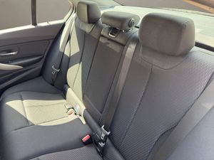 BMW Serie 3 316d  - Foto 15