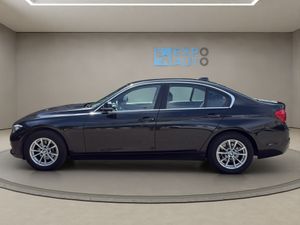 BMW Serie 3 316d  - Foto 5