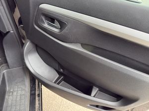 Citroën Spacetourer Talla M BlueHDi Business  - Foto 17