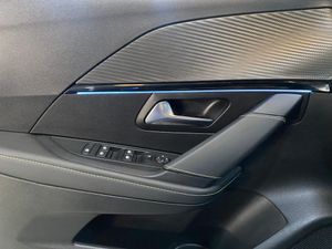 Peugeot e-208 Eléctrico GT - Foto 20