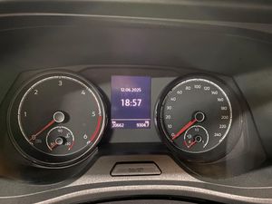 Volkswagen Caravelle kombi 9 plazas  - Foto 15