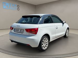 Audi A1 1.6 TDI ultra Attraction  - Foto 8