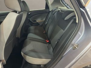 Seat Ibiza 1.4 TDI 90cv Style DSG - Foto 22