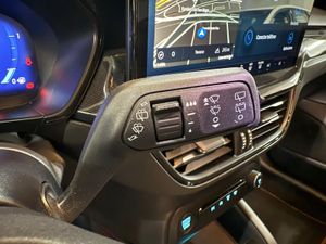 Ford Focus 1.0 Ecoboost MHEV 114kW ST-Line - Foto 23