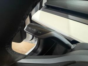 Tesla Model 3 Gran Autonomía RWD - Foto 21