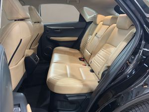 Lexus NX 2.5 300h F Sport Panorámico 4WD - Foto 11