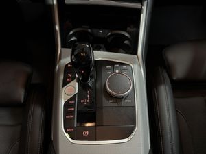 BMW Serie 3 330e xDrive Touring - Foto 15