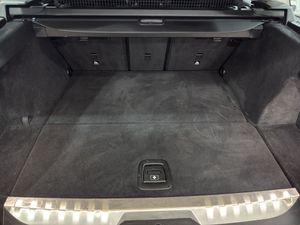 BMW Serie 3 330e xDrive Touring - Foto 10