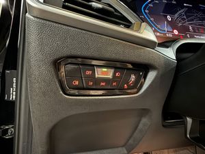 BMW Serie 3 330e xDrive Touring - Foto 19