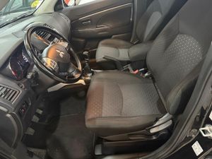 Mitsubishi ASX 200 DI-D Motion - Foto 17