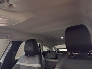 Citroën C4 BlueHDi 130 S&S EAT8 Feel Pack - Foto 19