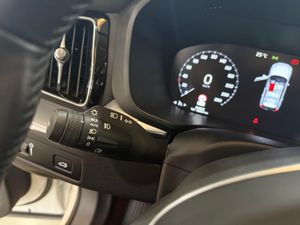 Volvo XC60 2.0 B4 D AWD Momentum Pro Auto - Foto 19