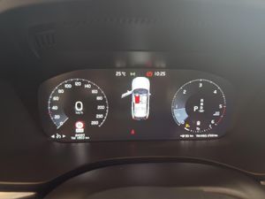 Volvo XC60 2.0 B4 D AWD Momentum Pro Auto - Foto 17