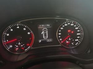 Audi A1 Sportback 1.4 TFSI 125CV S tr Attraction - Foto 13