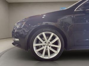 Skoda Octavia Combi 1.4 TSI 150cv Style - Foto 10