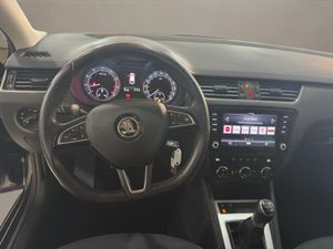 Skoda Octavia Combi 1.4 TSI 150cv Style - Foto 11