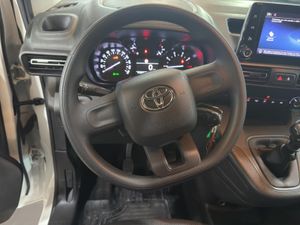 Toyota Proace City Verso 1.5D 96kW (130CV) Family Active L1 - Foto 19