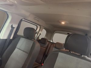 Toyota Proace City Verso 1.5D 96kW (130CV) Family Active L1 - Foto 20