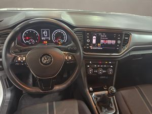 Volkswagen T-Roc Advance 1.0 TSI 85kW (115CV) - Foto 13