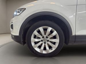 Volkswagen T-Roc Advance 1.0 TSI 85kW (115CV) - Foto 9