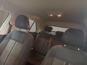 Volkswagen T-Roc Advance 1.0 TSI 85kW (115CV) - Foto 24