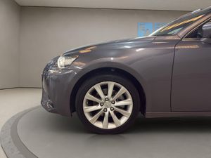 Lexus IS 2.5 300h Executive Navibox - Foto 10