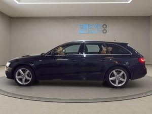 Audi A4 Avant 2.0 TDI 150 multitr S line edition - Foto 6