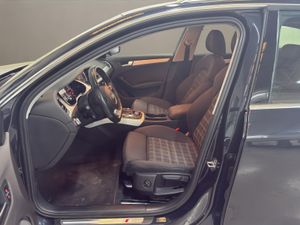 Audi A4 Avant 2.0 TDI 150 multitr S line edition - Foto 12