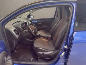 Toyota Aygo 1.0 70 x-clusiv - Foto 11