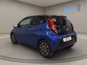 Toyota Aygo 1.0 70 x-clusiv - Foto 5