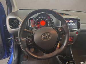 Toyota Aygo 1.0 70 x-clusiv - Foto 16