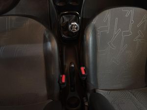 Toyota Aygo 1.0 70 x-clusiv - Foto 19