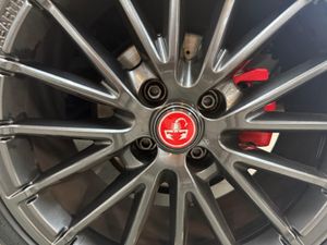 Abarth 500 695 1.4 16v T-Jet 132kW (180 CV) - Foto 16