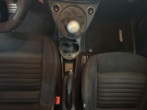 Abarth 500 695 1.4 16v T-Jet 132kW (180 CV) - Foto 18