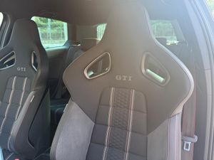 Volkswagen Golf GTI Clubsport 2.0 TSI 265CV BMT - Foto 15