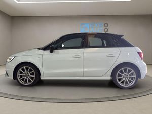 Audi A1 Adrenalin2 1.0 TFSI 70kW(95CV) Sportback - Foto 8