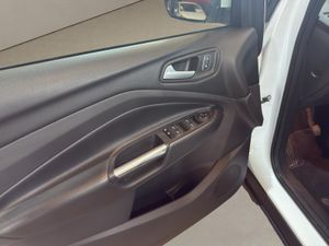 Ford Kuga 1.5 EcoBoost 88kW 4x2 ST-Line - Foto 20