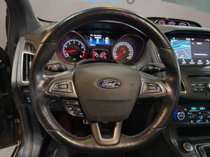 Ford Focus 2.3 EcoBoost 257kW RS Pack Performance - Foto 26