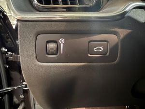 Volvo XC60 2.0 B4 G Momentum Pro Auto - Foto 17
