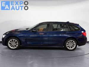 BMW Serie 3 318d Touring - Foto 3
