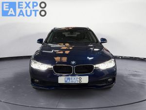 BMW Serie 3 318d Touring - Foto 8