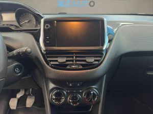 Peugeot 2008 Allure BlueHDi 100 SS  - Foto 9