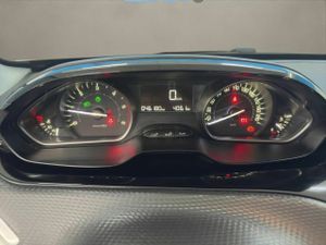 Peugeot 2008 Allure BlueHDi 100 SS  - Foto 7