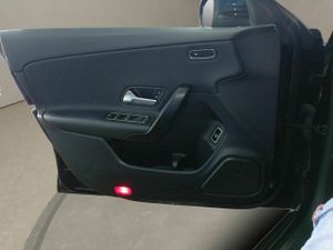 Mercedes CLA CLA 200 D DCT  - Foto 19
