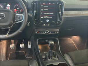 Volvo XC40 1.5 T2 RDesign  - Foto 16