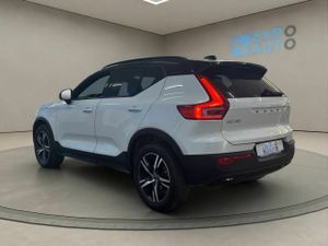 Volvo XC40 1.5 T2 RDesign  - Foto 5