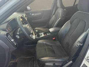 Volvo XC40 1.5 T2 RDesign  - Foto 12